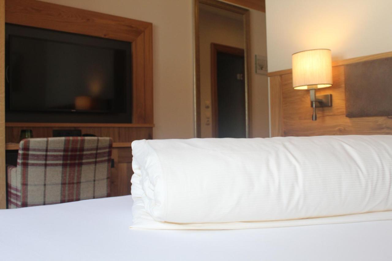 Hotel Gloeckner Und Hotel Residenz Gloeckner Mathon المظهر الخارجي الصورة