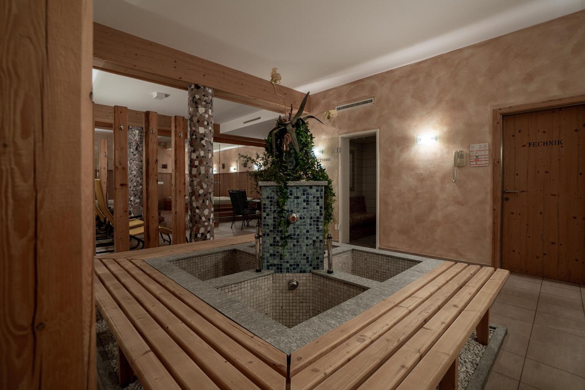 Hotel Gloeckner Und Hotel Residenz Gloeckner Mathon المظهر الخارجي الصورة