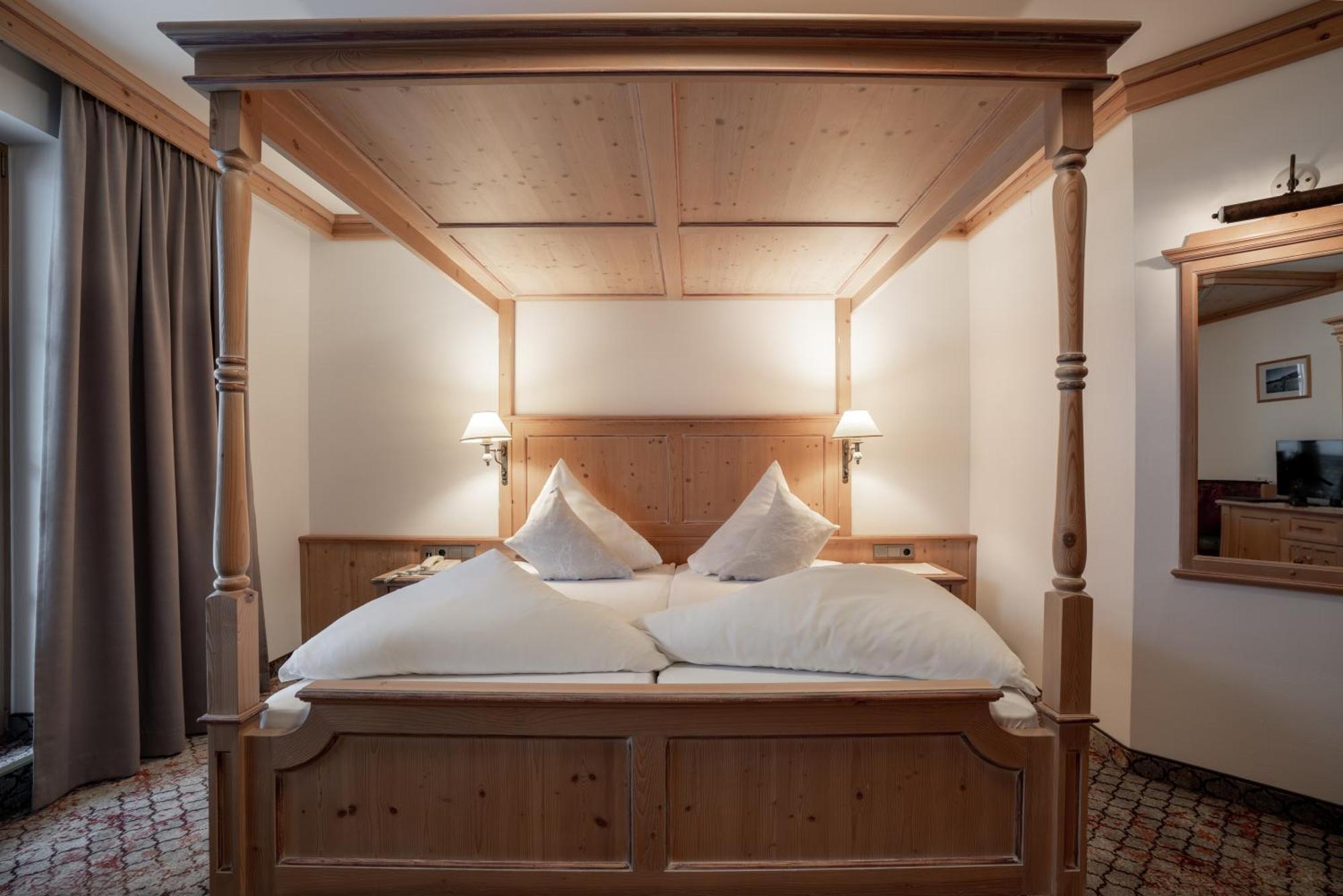 Hotel Gloeckner Und Hotel Residenz Gloeckner Mathon المظهر الخارجي الصورة